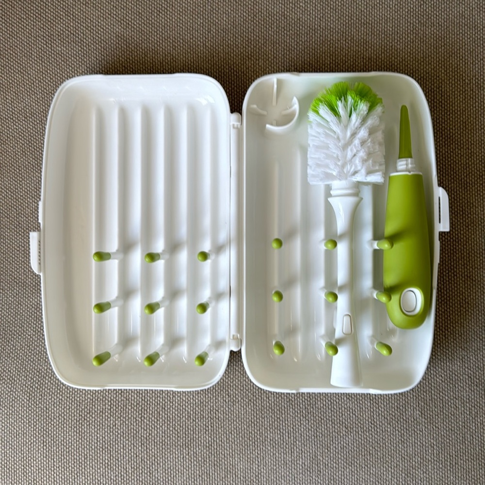 OXO travel bottle wash and brush set